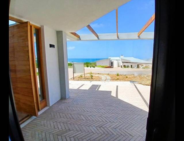 3 BEDROOM HOUSE FOR SALE IN STILBAAI-WES